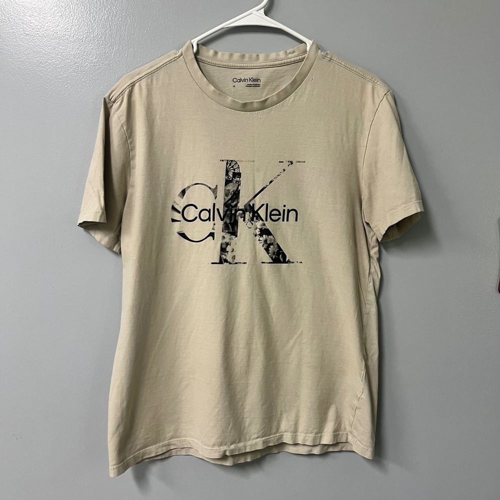 Calvin Klein womens Floral CK Logo Graphic T-Shirt Tan Beige Sz Med Short Sleeve
